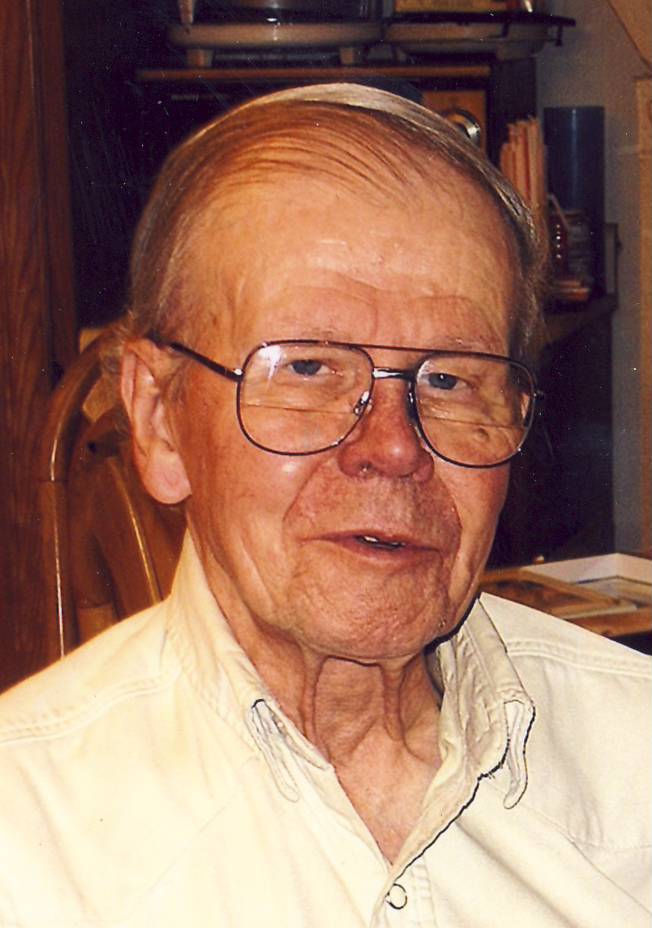 WESTFIELD, MA – Preston Combs, 89, Westfield MA, passed away on Tuesday, January 13, 2015, at Noble Hospital in Westfield. - Combs